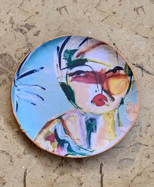 Fancy Colorful Wall Decoupage Plate Decor with Lady Drawing