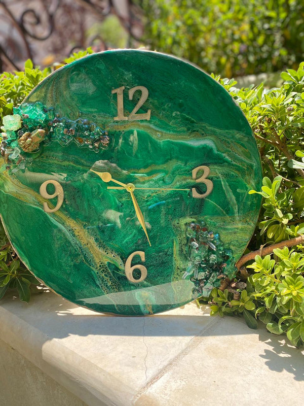 Resin Art   Clock