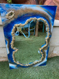 Handcrafted mirror made of resin