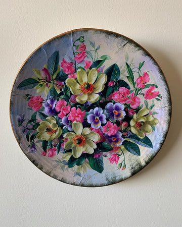 Fancy Colorful Wall Decoupage Plate Decor with Flowers